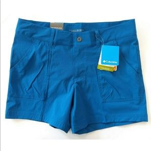 COLUMBIA Women's Size 12 BLUE Hiking shorts